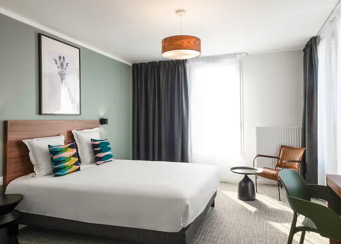 Adagio Access Lille 아파트호텔